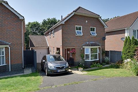 20 Beacon Hill, Bexhill-on-sea, TN39 5DF