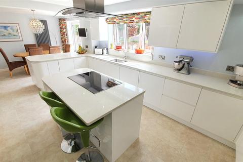 25 The Teasels, Bingham, Nottingham, NG13 8TY