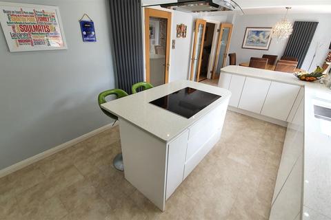 25 The Teasels, Bingham, Nottingham, NG13 8TY