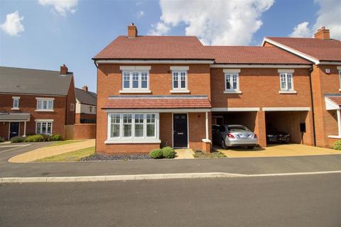 58 Chislehurst Place, Great Denham, Bedford, MK40 4TT