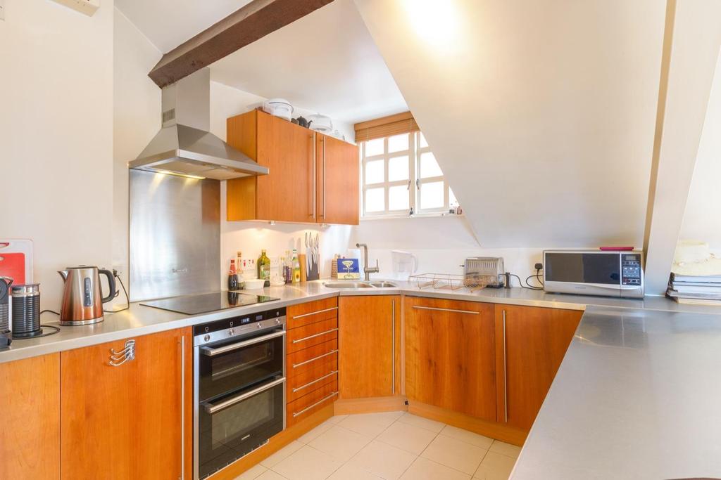 EROTSGEKEHT71 - Kitchen B.jpg