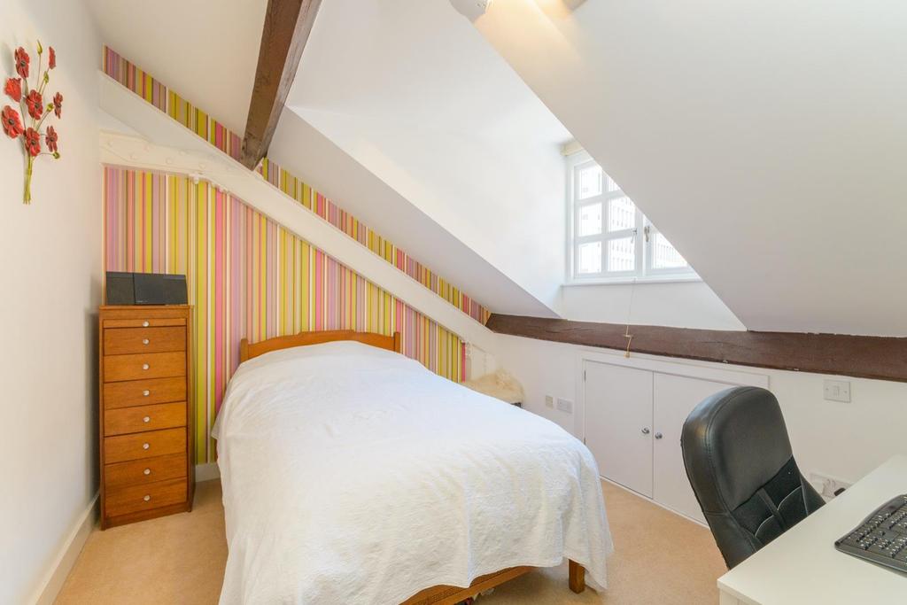 EROTSGEKEHT71 - Bedroom F.jpg