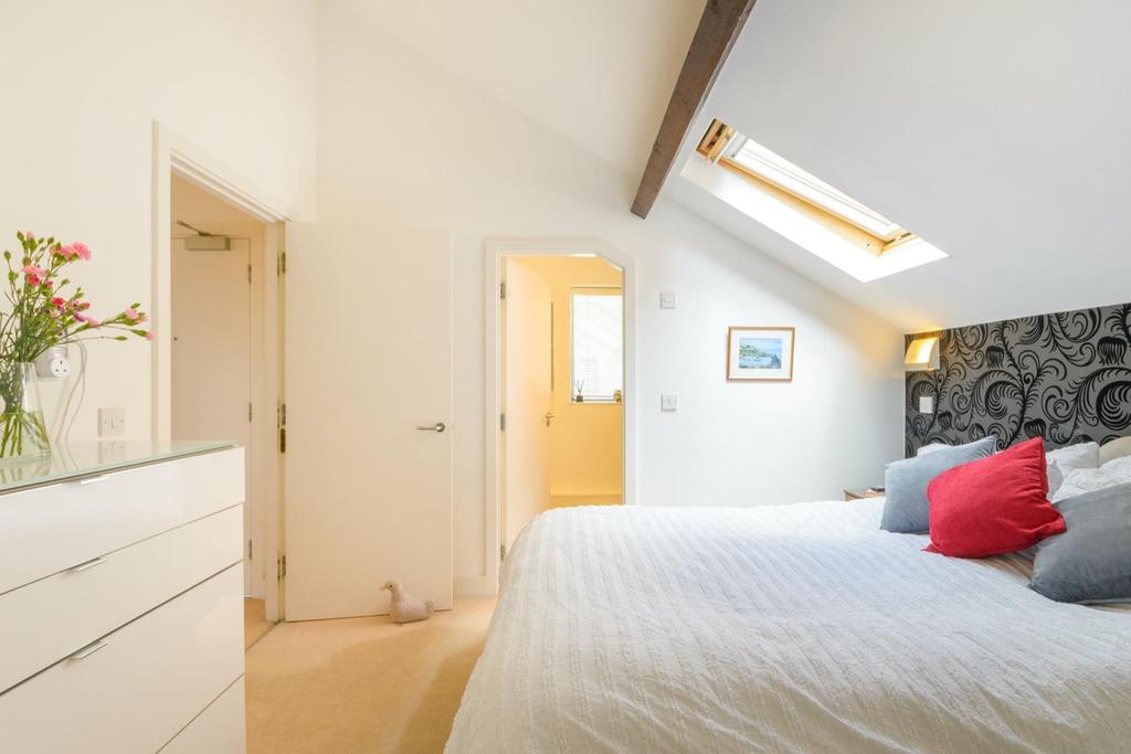 EROTSGEKEHT71 - Bedroom C.jpg