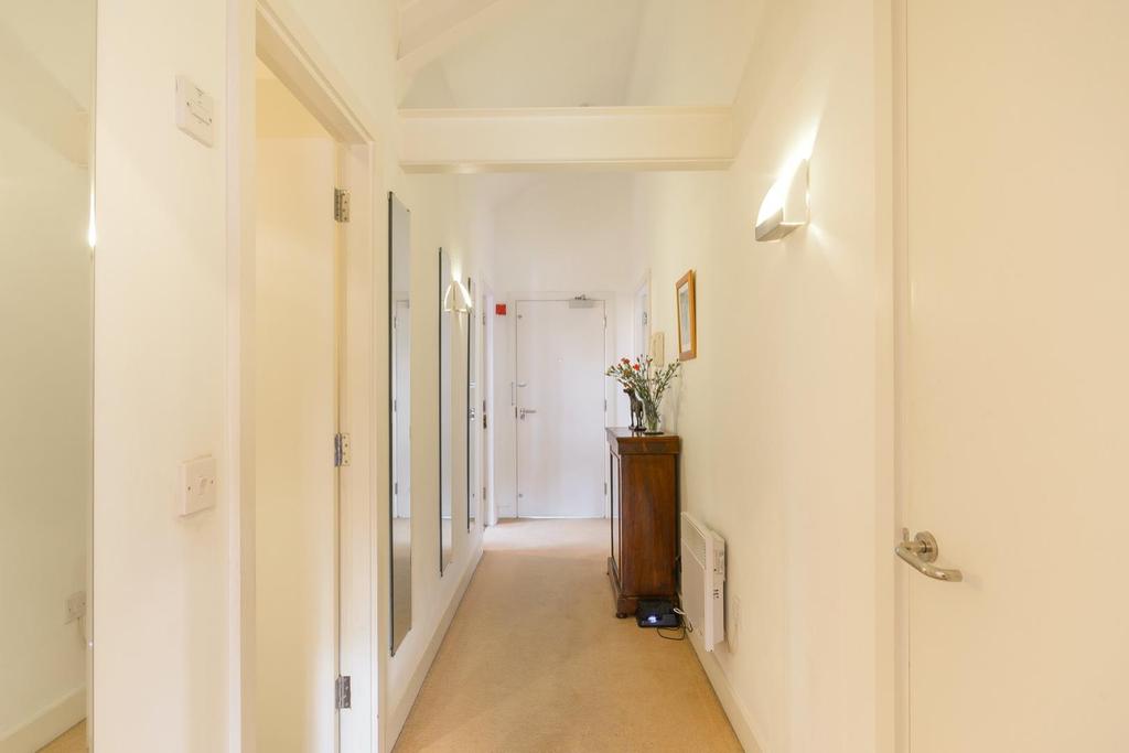 EROTSGEKEHT71 - Hallway B.jpg