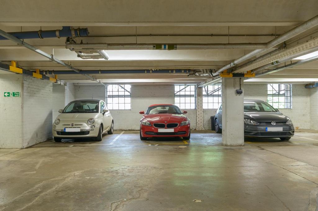 EROTSGEKEHT71 - Car Park A.jpg