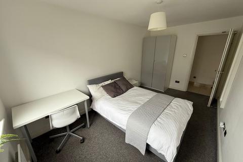 3 bedroom flat to rent, Flat 44, 205 Clarendon Road, Leeds, LS2 9DU