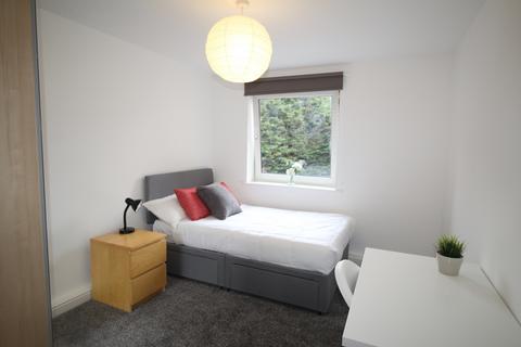 2 bedroom apartment to rent, 205 Clarendon Road, leeds LS2 9DU