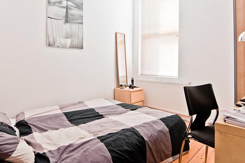 1 bedroom apartment to rent - 53 Clarendon Road, Leeds LS2 9NZ