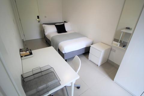 3 bedroom apartment to rent - Westmount 59-61 Clarendon Road, Leeds LS2 9NZ