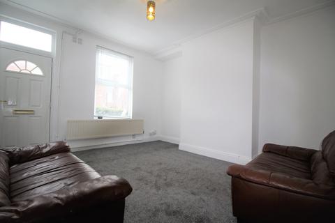 undefined, 11 Pennington Grove, LS6 2JL