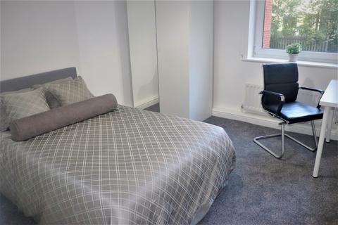 3 bedroom apartment to rent, 205 Clarendon Road, LEEDS LS2 9DU