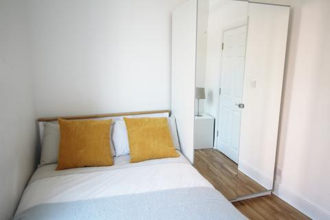 2 bedroom apartment to rent, Victoria Street, Leeds LS3 1BU