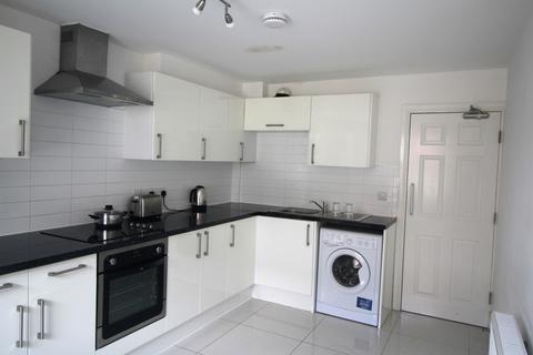 4 bedroom apartment to rent, 65 Clarendon Road, Leeds LS2 9PB