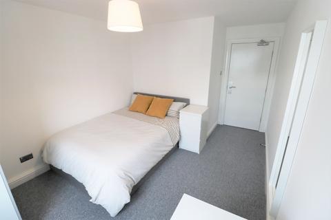 3 bedroom flat to rent, Flat 61, 205 Clarendon Road, Leeds, LS2 9DU