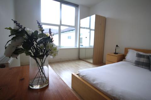 1 bedroom apartment to rent - Kelso Road, Leeds LS2 9PR