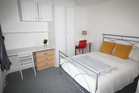 1 bedroom apartment to rent, Woodsley Road, Leeds LS2 9LZ