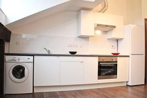 2 bedroom apartment to rent, Kelso Road, Leeds LS2 9DU