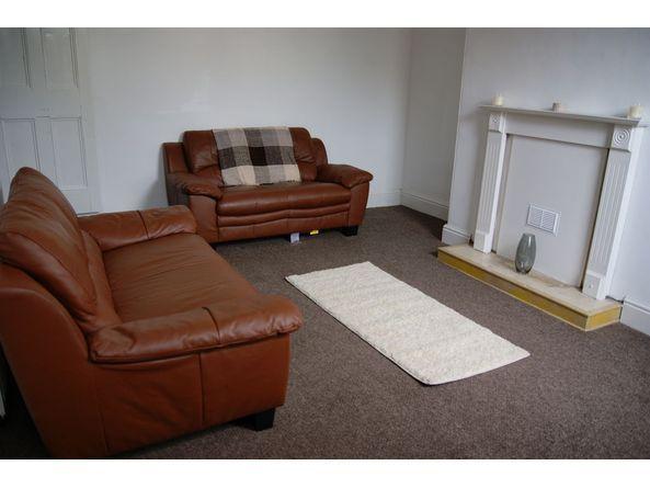 House in Leeds, Hyde Park - View 5
