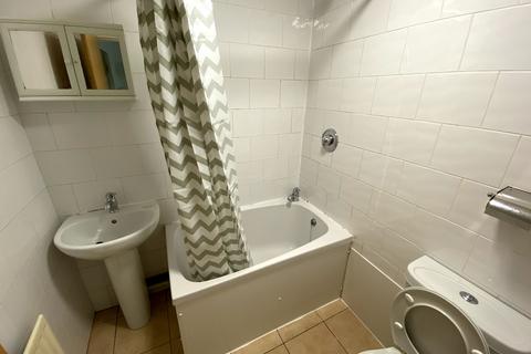 1 bedroom flat to rent, Flat 80, 205 Clarendon Road, Leeds, LS2 9DU