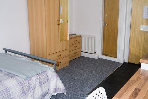 1 bedroom flat to rent, Flat 70, 205 Clarendon Road, Leeds, West Yorkshire, LS2 9DU