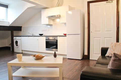 3 bedroom apartment to rent, 30 Clarendon Road, Leeds LS2 9NZ