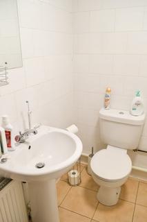 1 bedroom apartment to rent, Brudenell Road, Leeds LS6 1HA