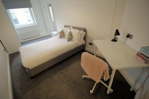 3 bedroom flat to rent, Flat 62, 205 Clarendon Road, Leeds, LS2 9DU