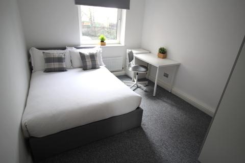 2 bedroom apartment to rent, 205 Clarendon Road, Leeds LS29DU