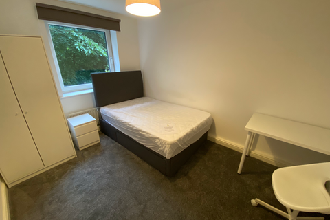 2 bedroom flat to rent, Flat 32, 205 Clarendon Road, Leeds, LS2 9DU