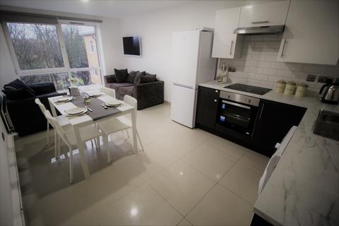 2 bedroom flat to rent, Flat 79, 205 Clarendon Road, Leeds, LS2 9DU