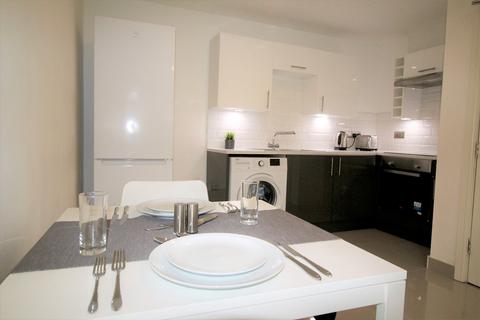 2 bedroom flat to rent, Flat 48, 205 Clarendon Road, Leeds, LS2 9DU