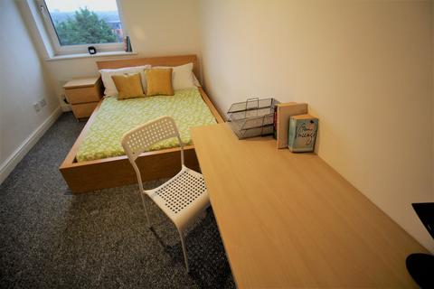 2 bedroom flat to rent, Flat 72, 205 Clarendon Road, Leeds, LS2 9DU