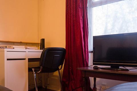 undefined, 1 Belle Vue Court, LS31EU