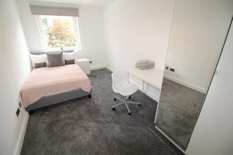 3 bedroom apartment to rent, 205 Clarendon Road, Leeds LS2 9DU