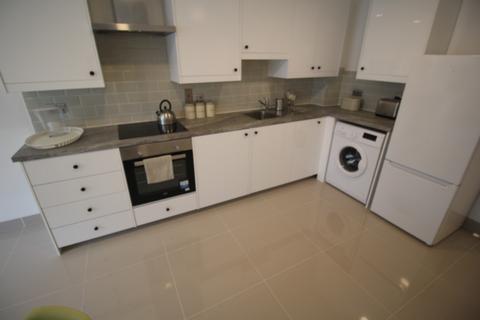 3 bedroom apartment to rent, 205 Clarendon Road, Leeds LS2 9DU