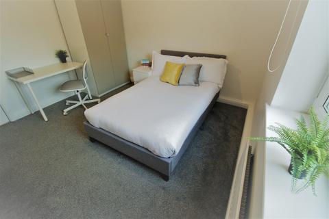 3 bedroom flat to rent, Flat 65, 205 Clarendon Road, Leeds, LS2 9DU