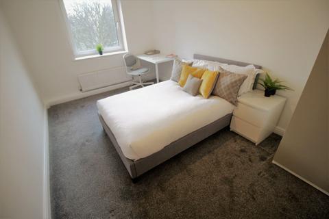 3 bedroom flat to rent, Flat 65, 205 Clarendon Road, Leeds, LS2 9DU