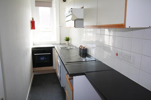 6 bedroom apartment to rent - Cromer Terrace, Leeds LS2 9JU