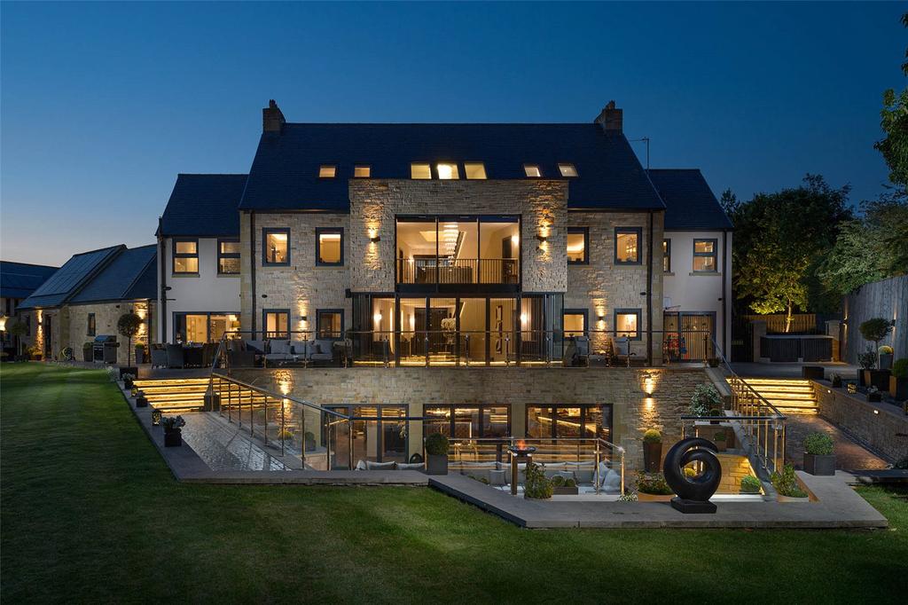 Ramside Park, Durham, DH1 6 bed detached house £2,000,000