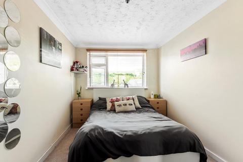 18 Anson Way, Bicester, OX26 4UH