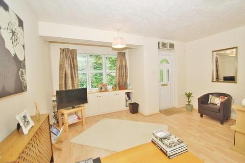 19 Derwent Close, Amersham, HP7 9PG