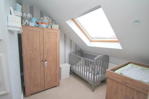 24 Tennyson Road, Ashford, TW15 2LN