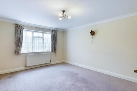 Canford Nelson Road, Ashford, TW15 3QT