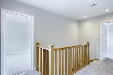 13a Elmsway, Ashford, TW15 2SH