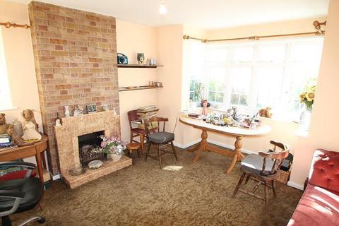28 School Road, Ashford, TW15 2AJ