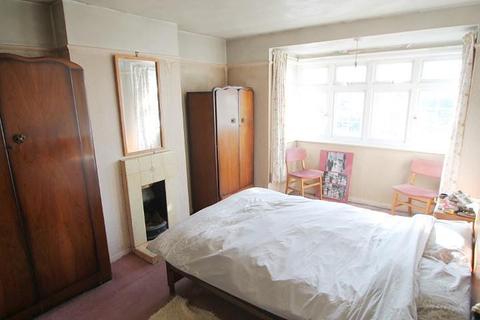 28 School Road, Ashford, TW15 2AJ