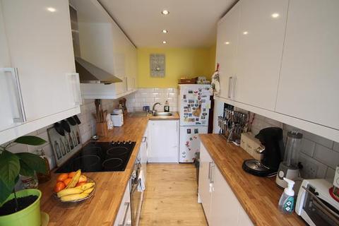 110 Whitley Close, Stanwell, Staines-upon-thames, TW19 7EY