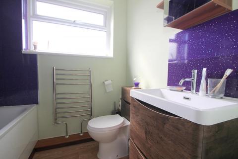 12 Cheyne Road, Ashford, TW15 1TH