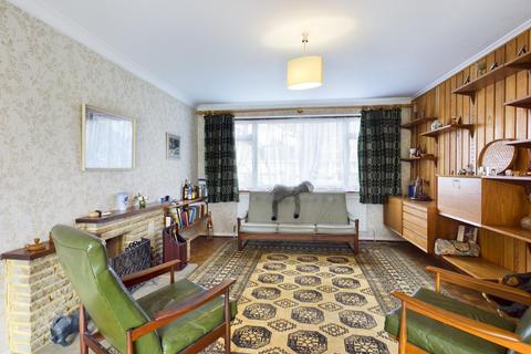Sherwood Elmsway, Ashford, TW15 2SH