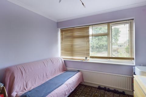 100 Oaks Road, Stanwell, Staines-upon-thames, TW19 7LB
